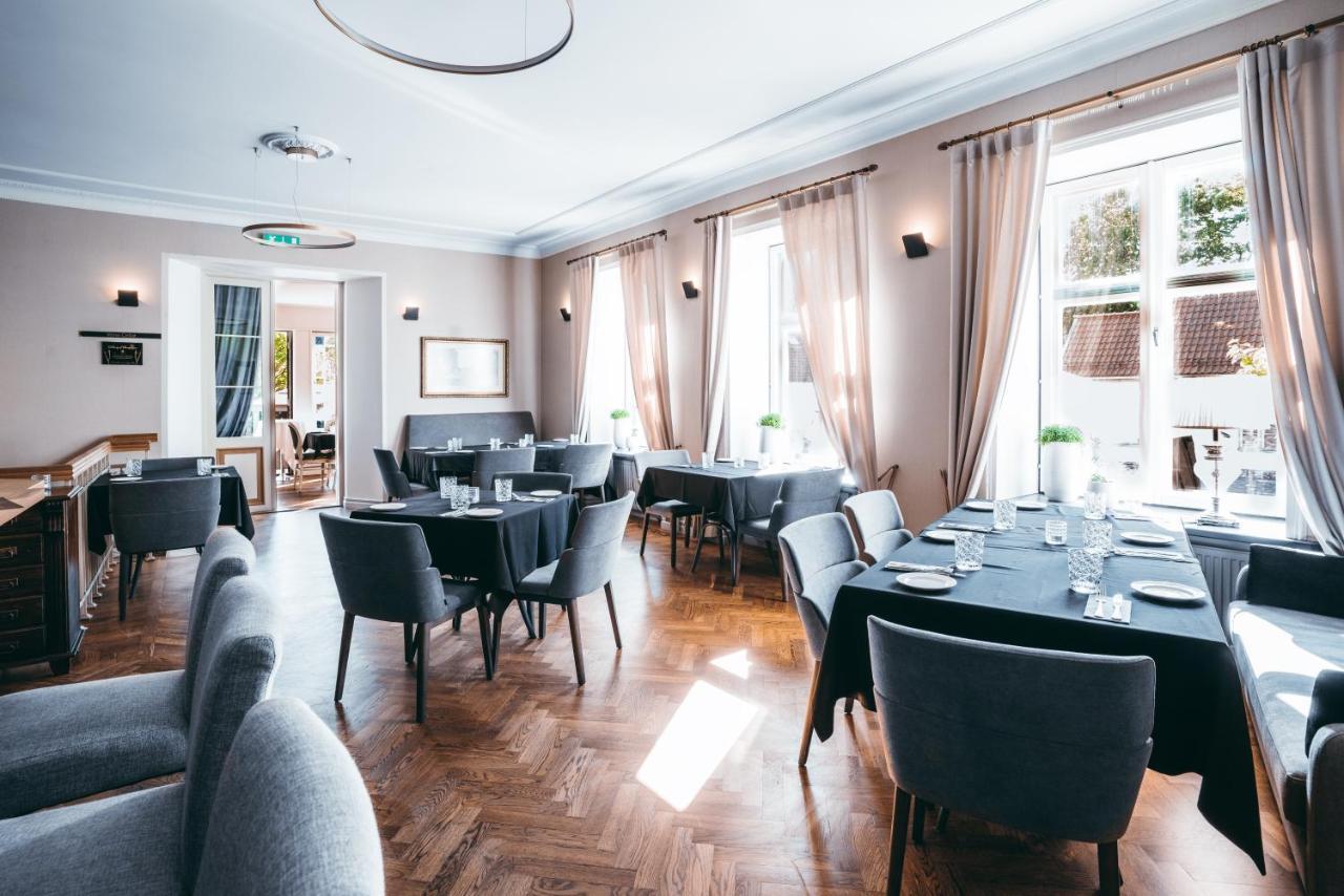 Arensburg Boutique Hotel & Spa Куресааре Екстериор снимка