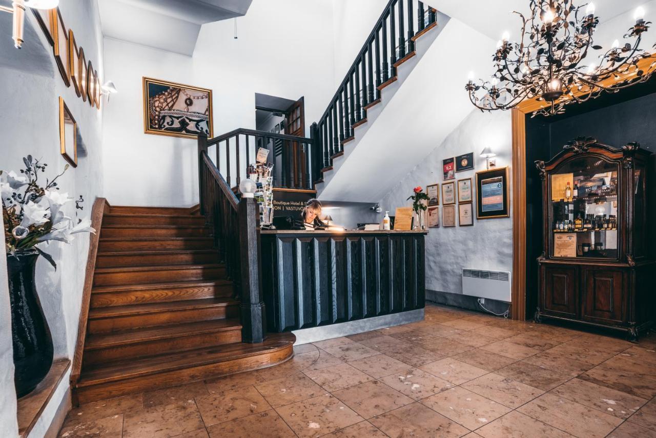 Arensburg Boutique Hotel & Spa Куресааре Екстериор снимка